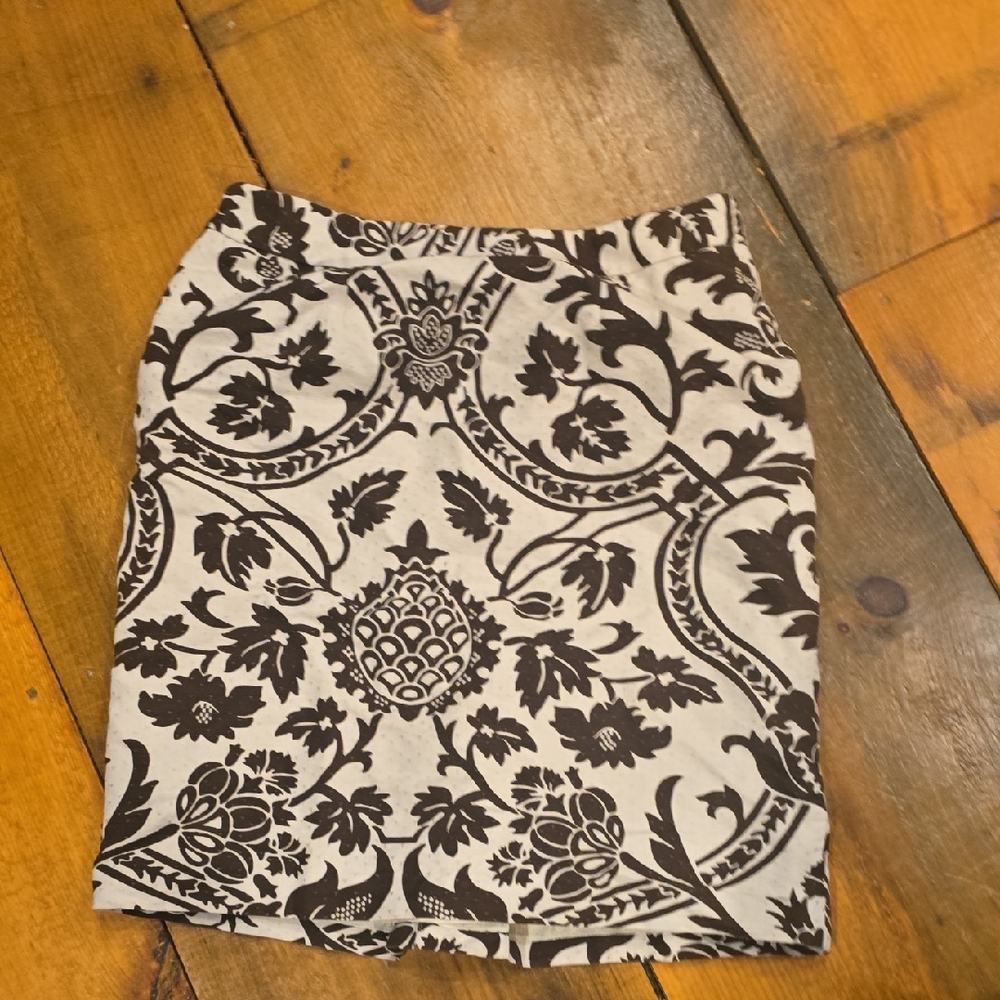 LOFT Black and Cream Floral Pencil Skirt